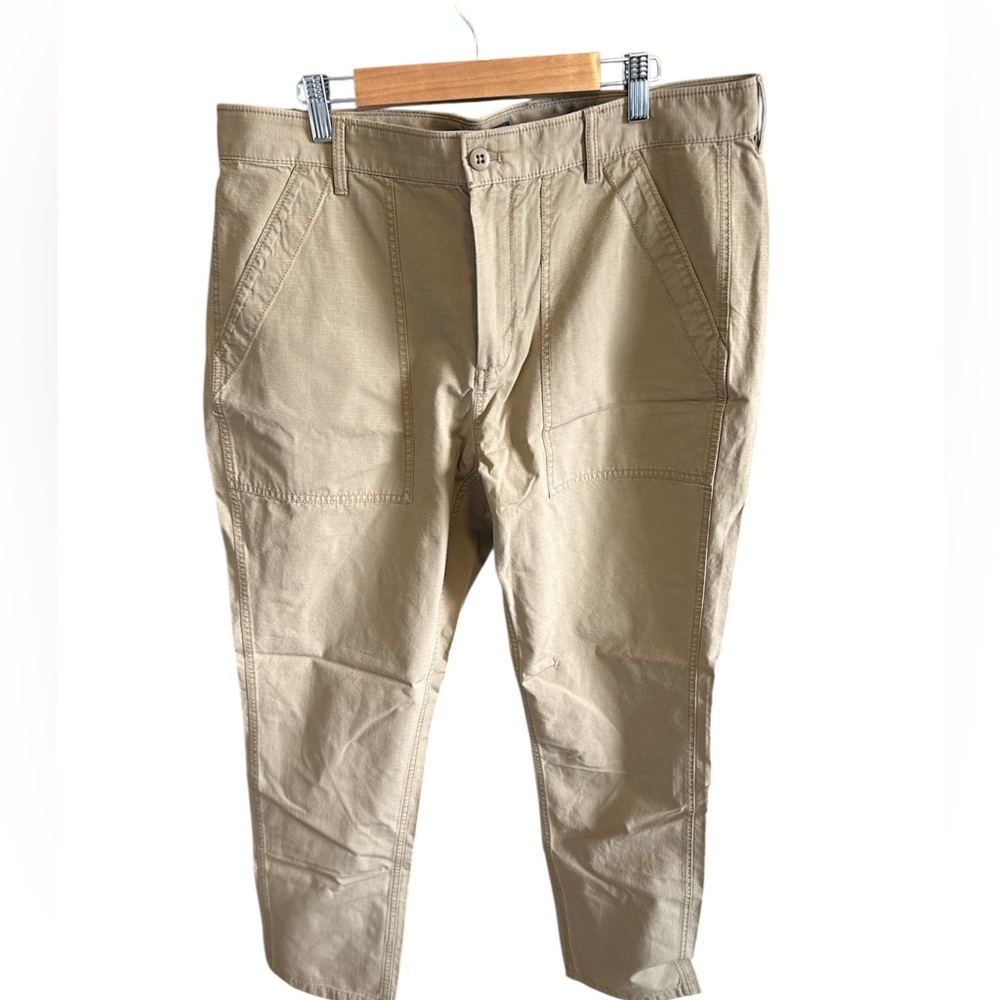 JCrew men’s 770 Chino pant